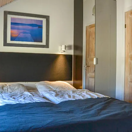 Lovely In With Kitchen * Dronningmolle