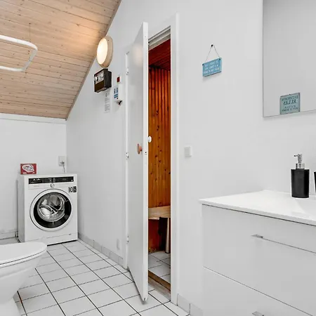 Lovely In With Kitchen *