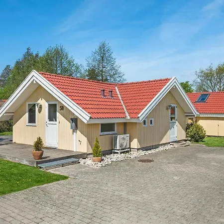 Lovely In With Kitchen Dronningmolle