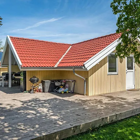 Lovely In With Kitchen * Dronningmolle